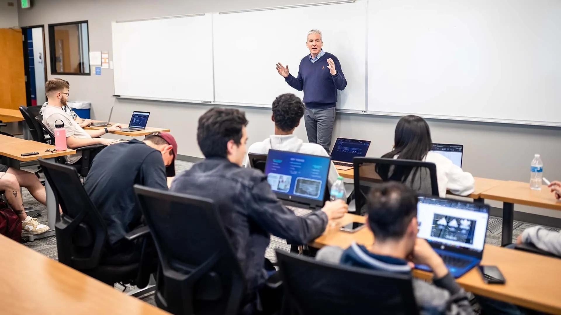  Fineedgetech  Investment Education Center